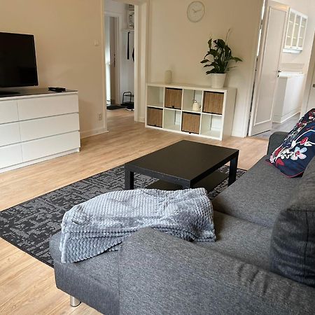 Flatin Erbjuder Laegenheter I Soedra Stockholm Apartman Kültér fotó