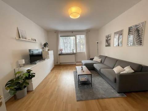 Flatin Erbjuder Laegenheter I Soedra Stockholm Apartman Kültér fotó
