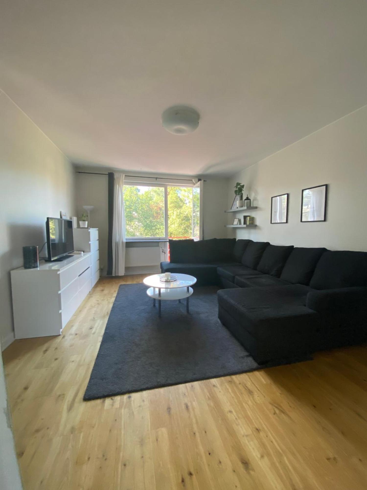 Flatin Erbjuder Laegenheter I Soedra Stockholm Apartman Kültér fotó